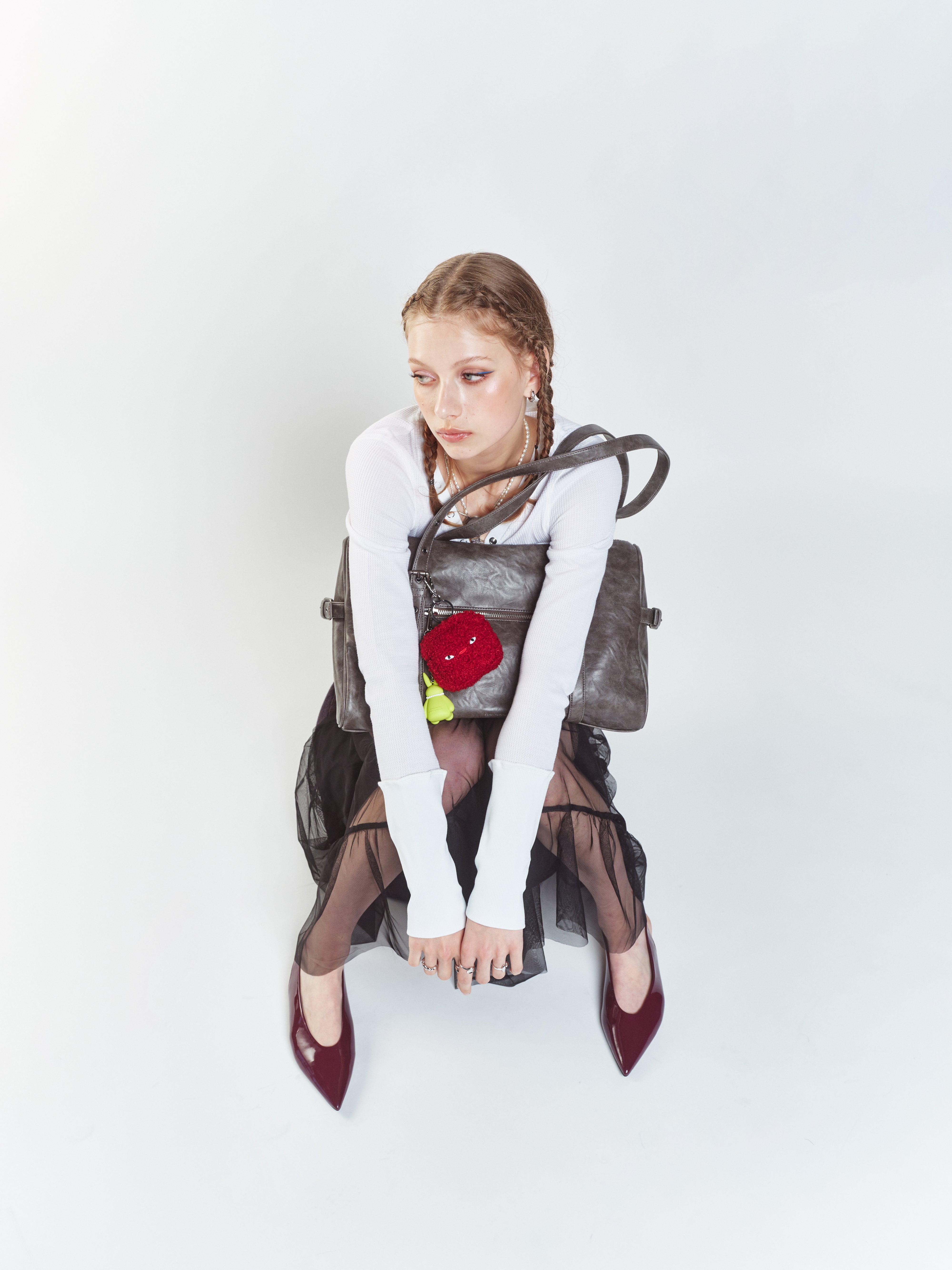 Museum Bag L Baked Gray