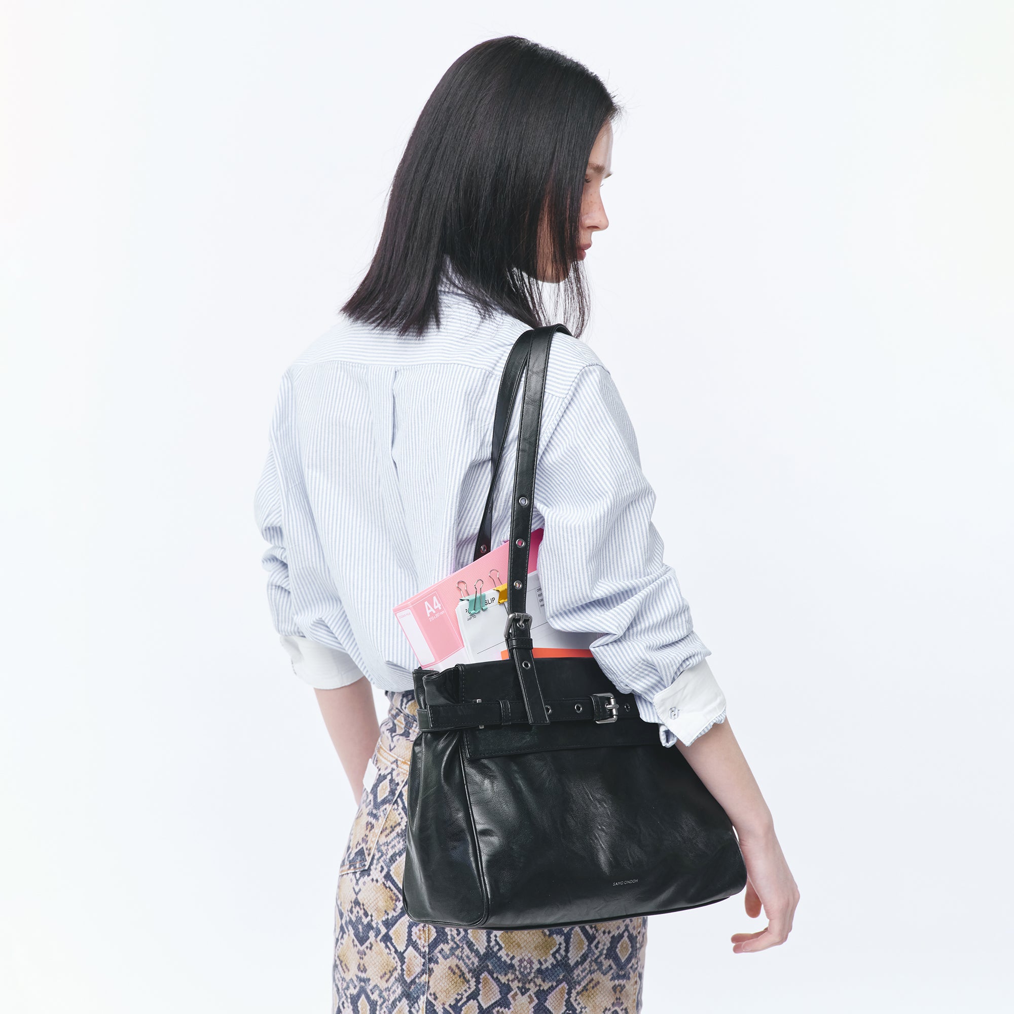 PREORDER Belt Flap Bag M Baked Black