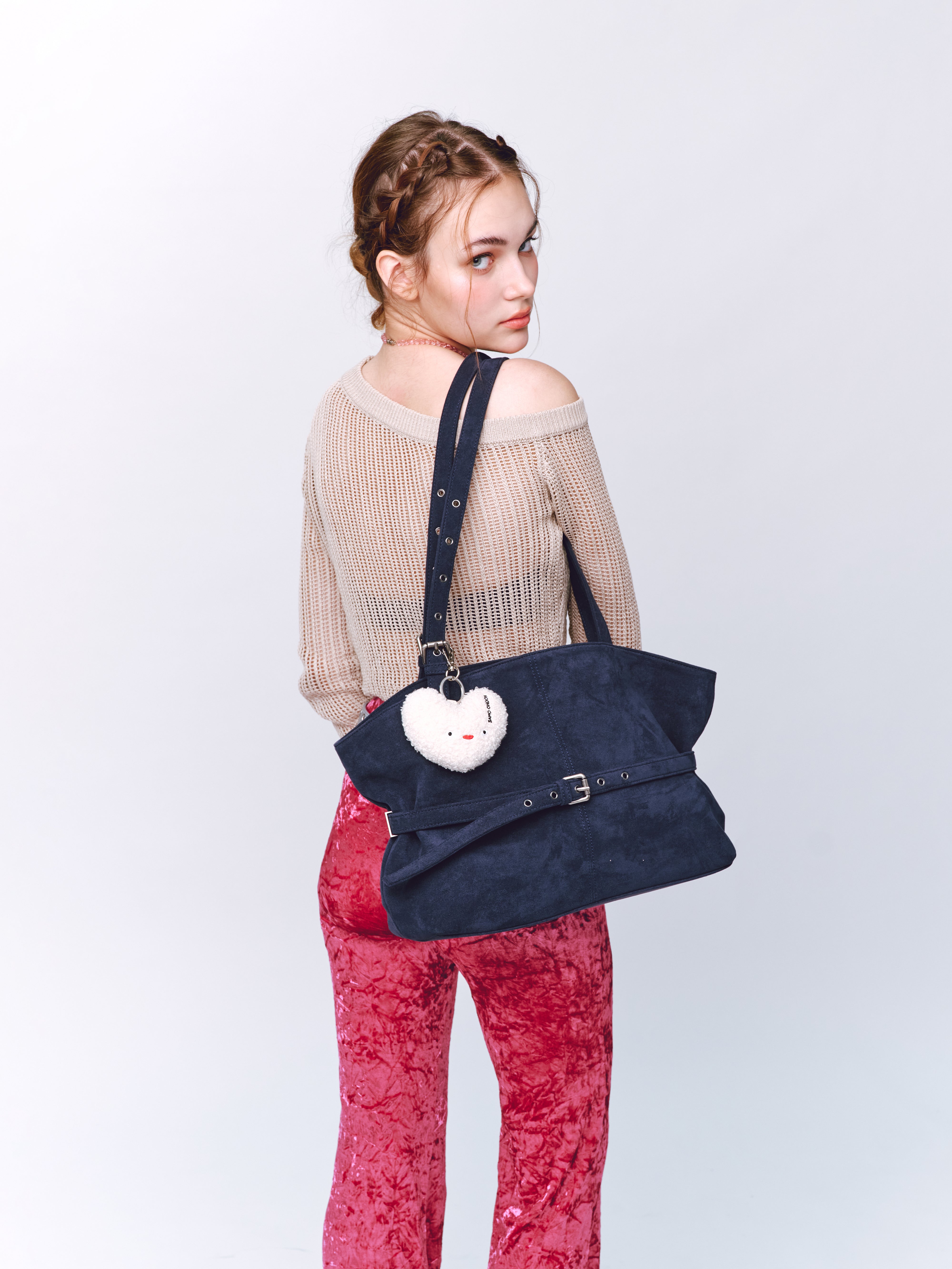 PREORDER Le Belt Bag L Suede Navy