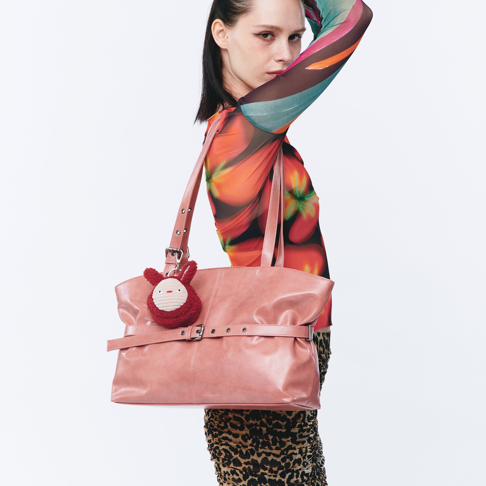 Le Belt Bag L Vampire Pink