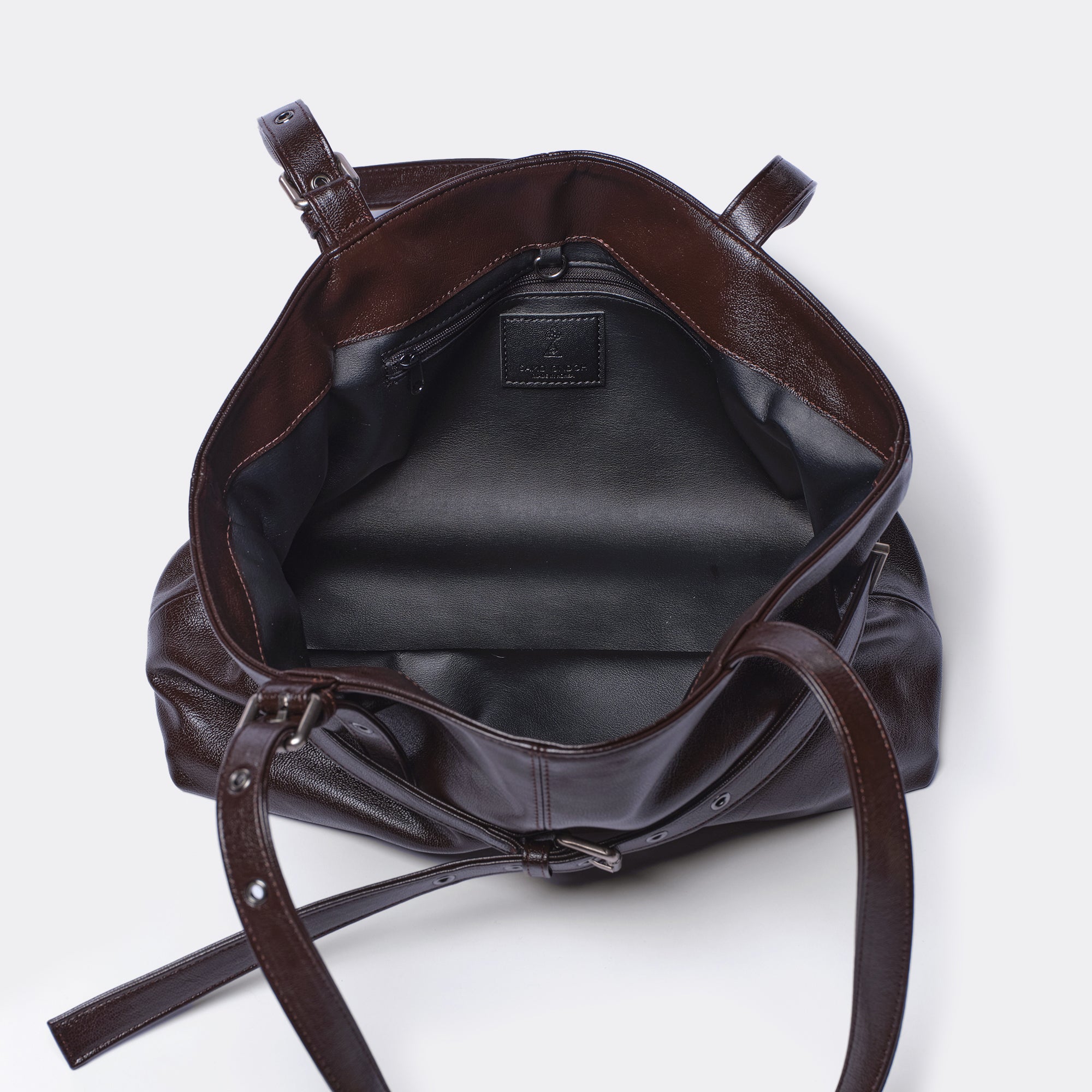 PREORDER Le Belt Bag M Goat Chocolate