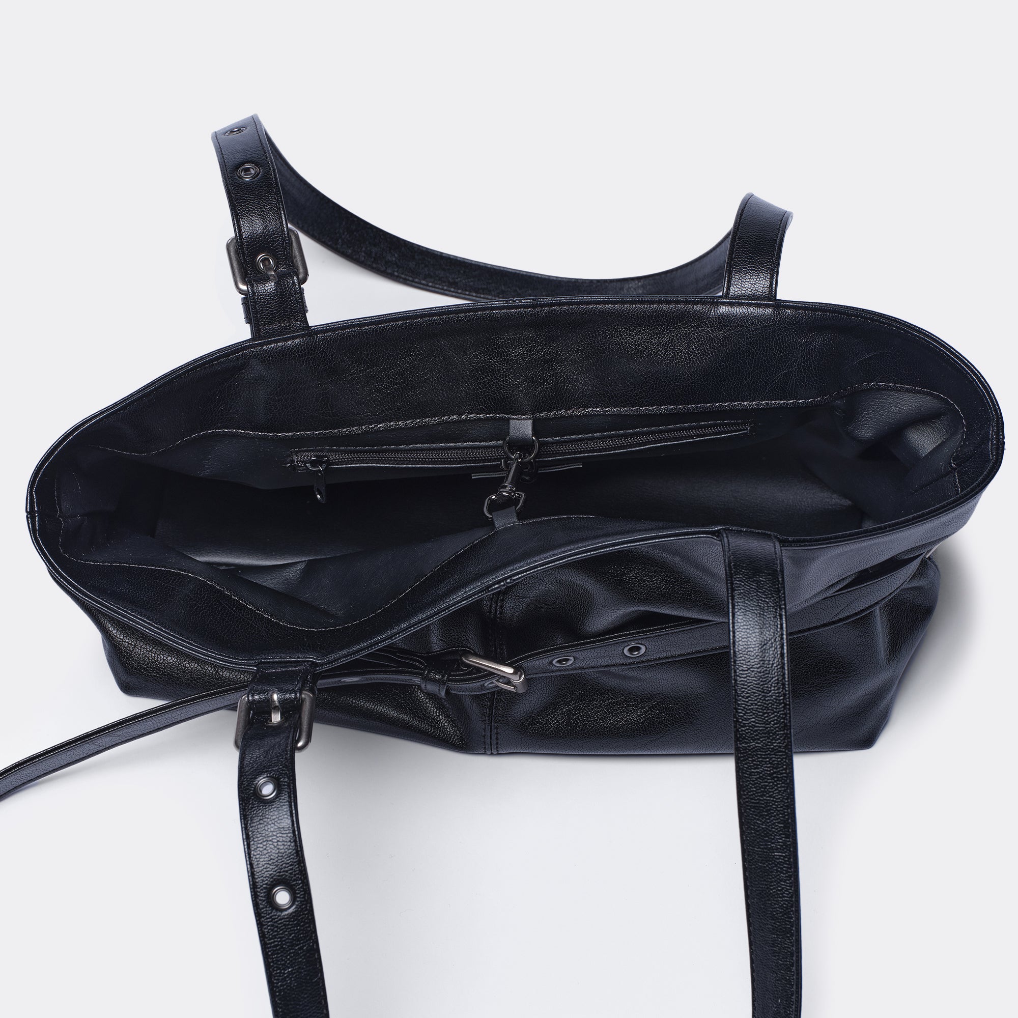 PREORDER Le Belt Bag M Goat Black