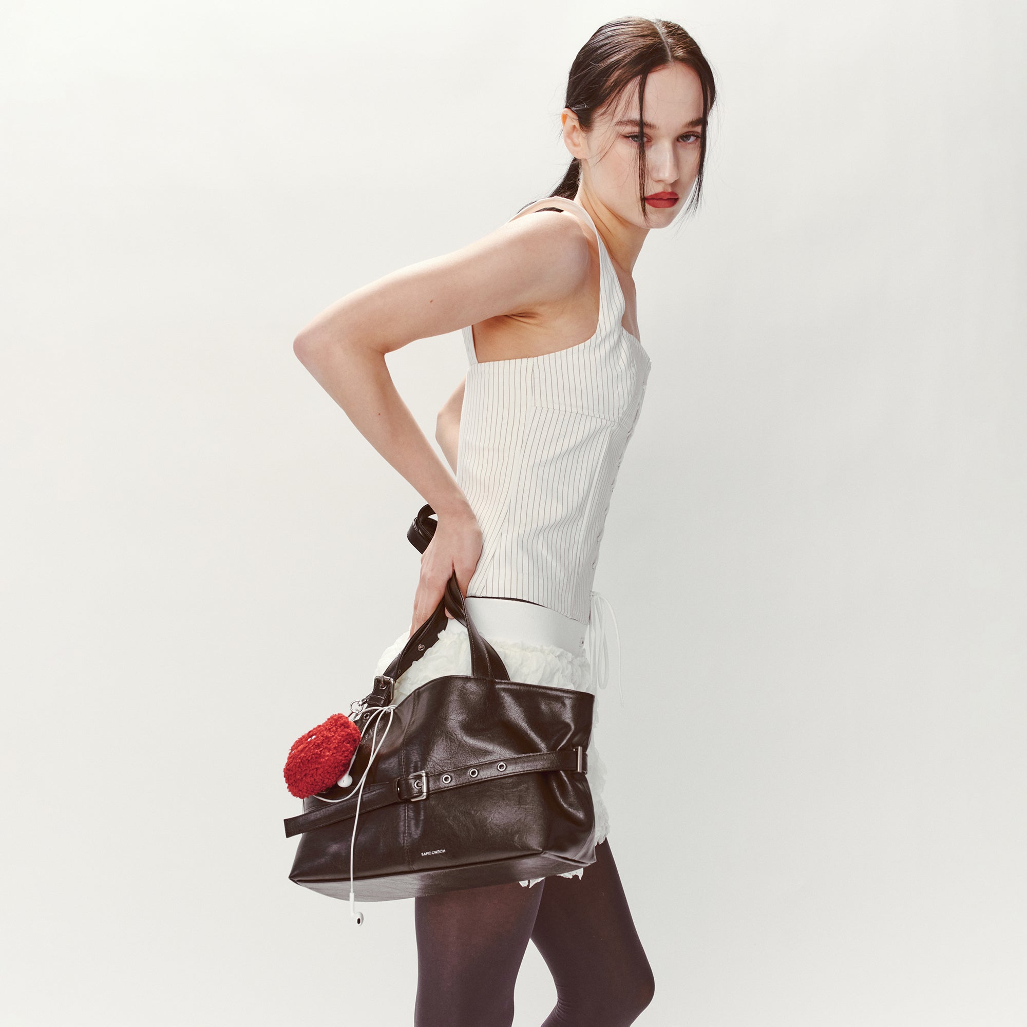 PREORDER Le Belt Bag M Goat Chocolate