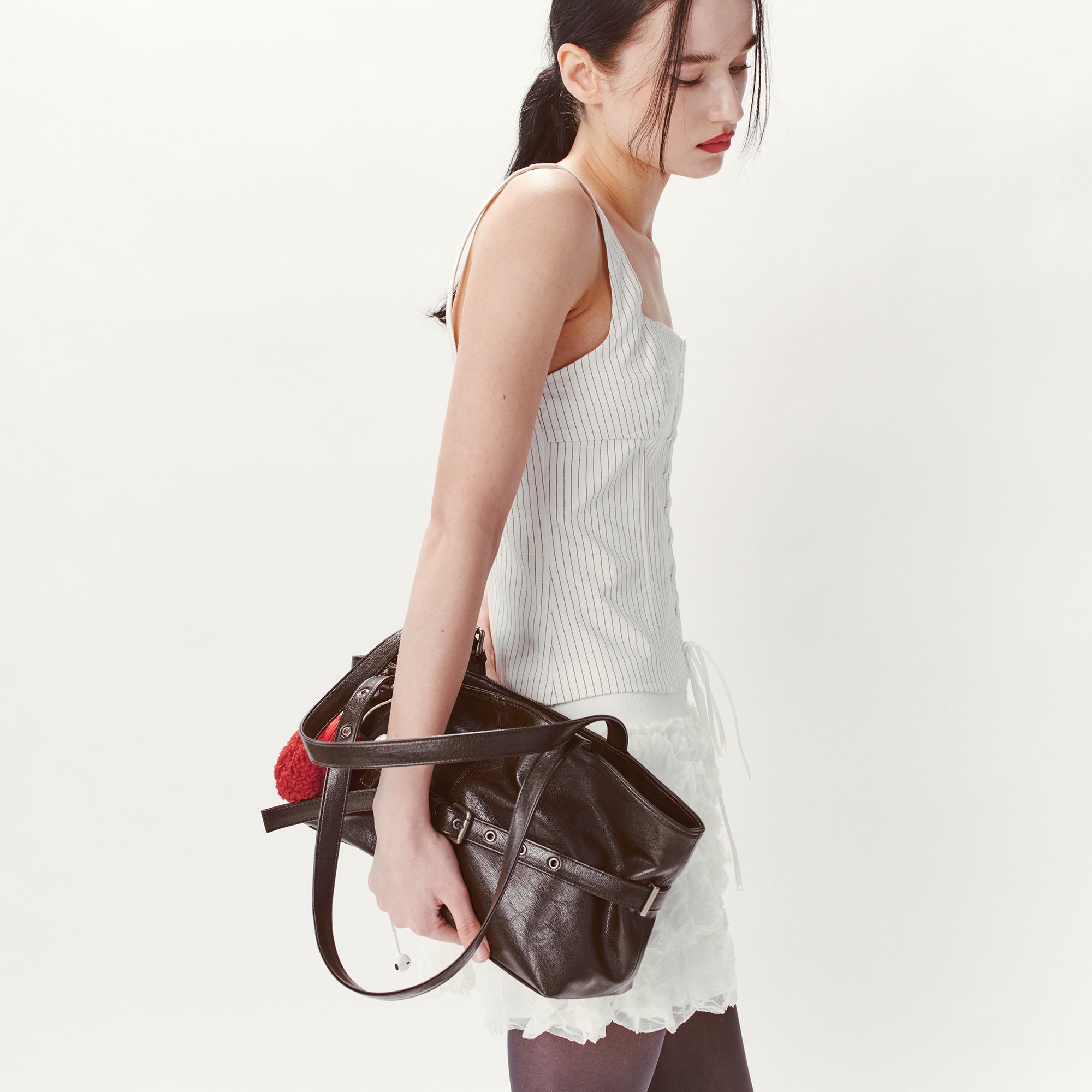 PREORDER Le Belt Bag M Goat Chocolate