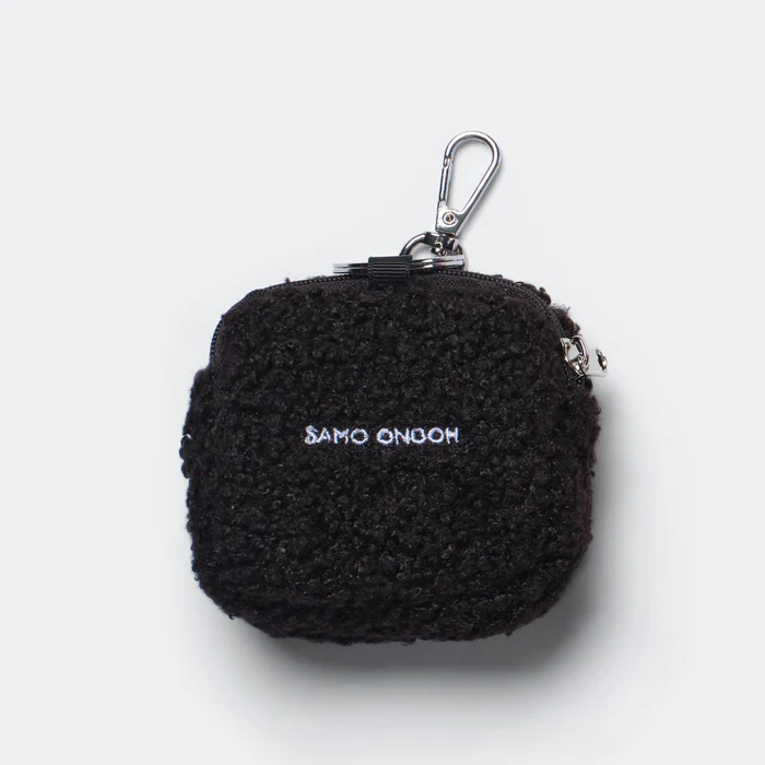Nemoyom Airpods Case Eco Shearling Black