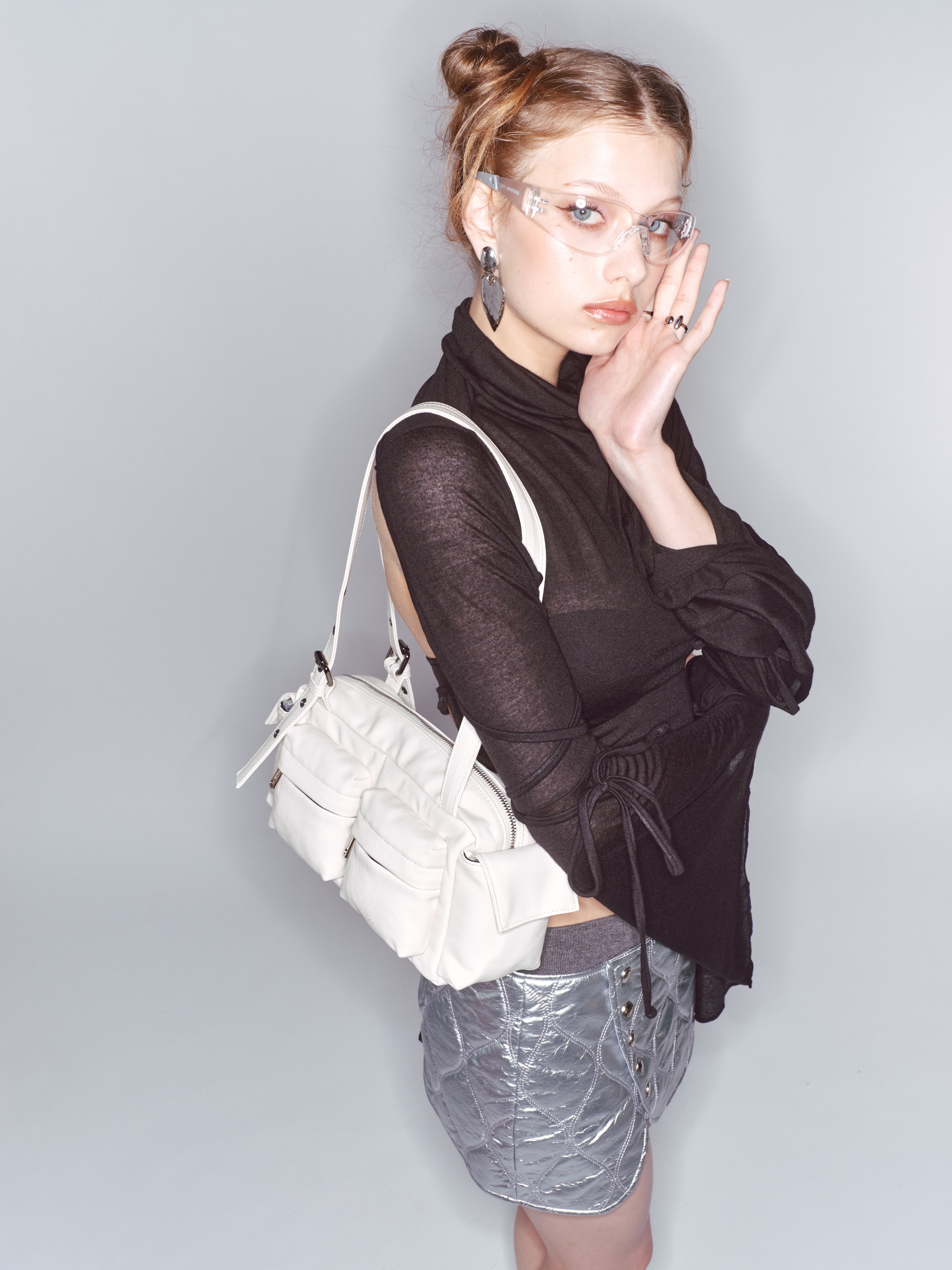 PREORDER Pocket Utility Bag M Goat Cream