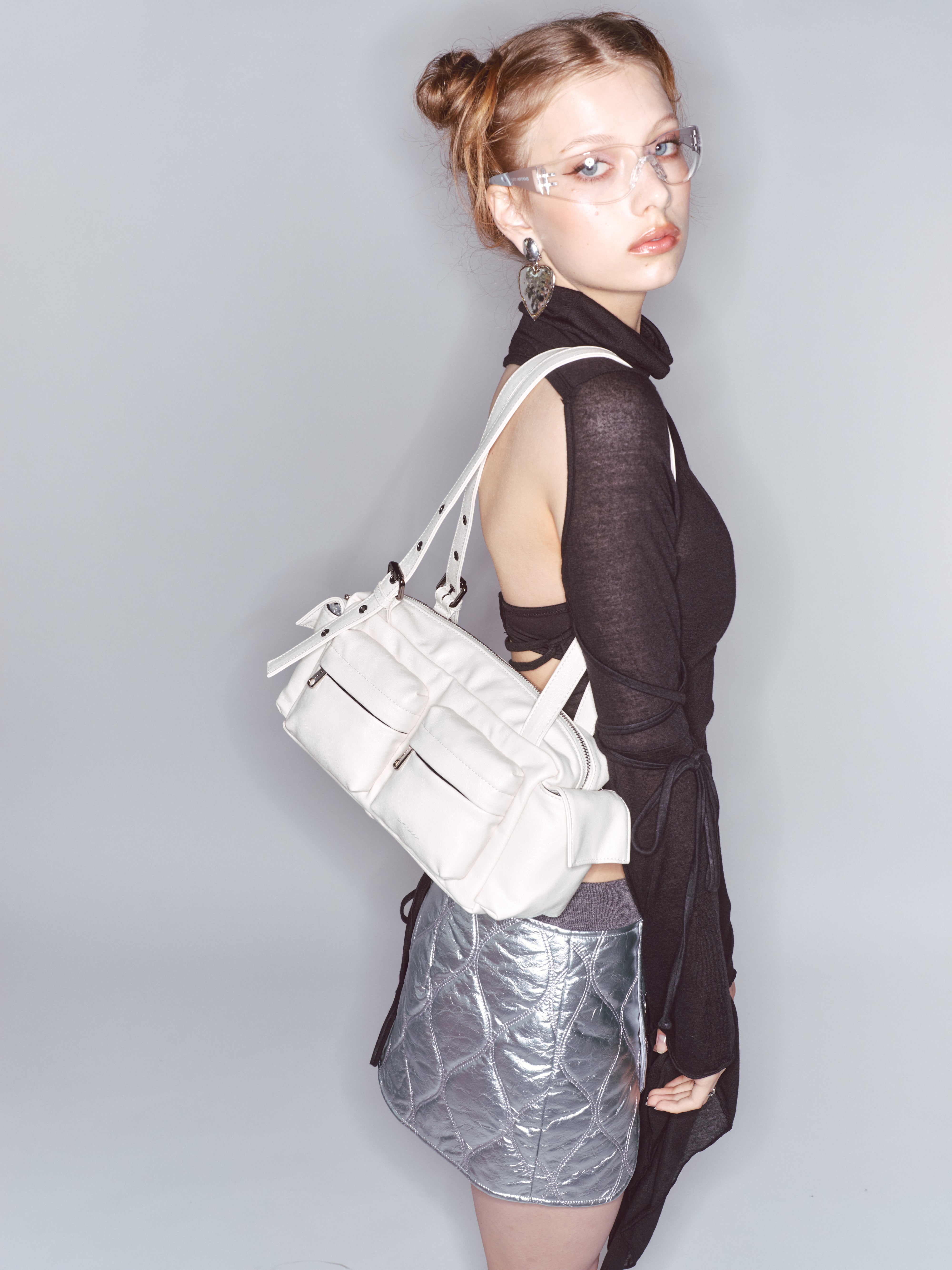 PREORDER Pocket Utility Bag M Goat Cream