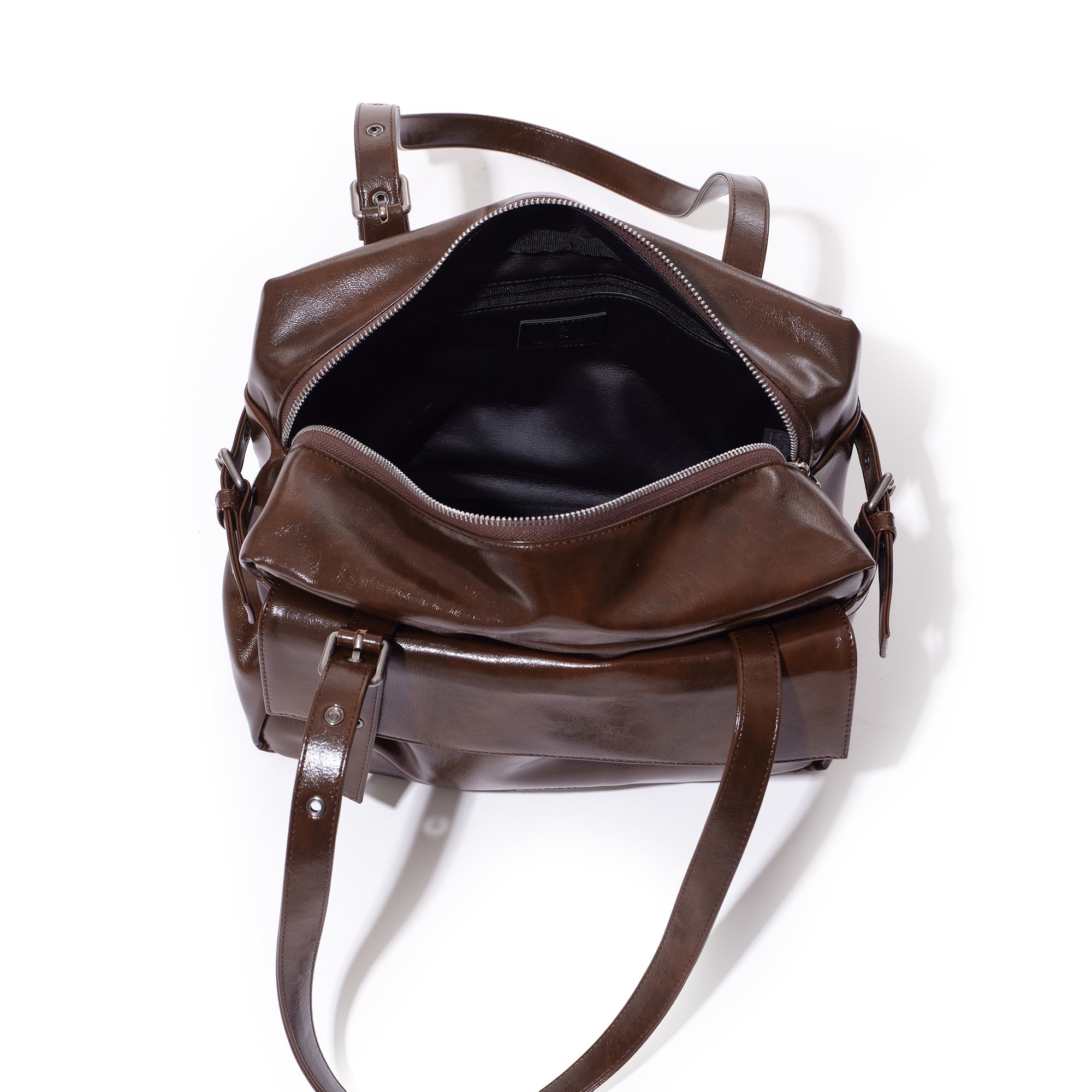 PREORDER Deca Utility Bag M Vampire Walnut