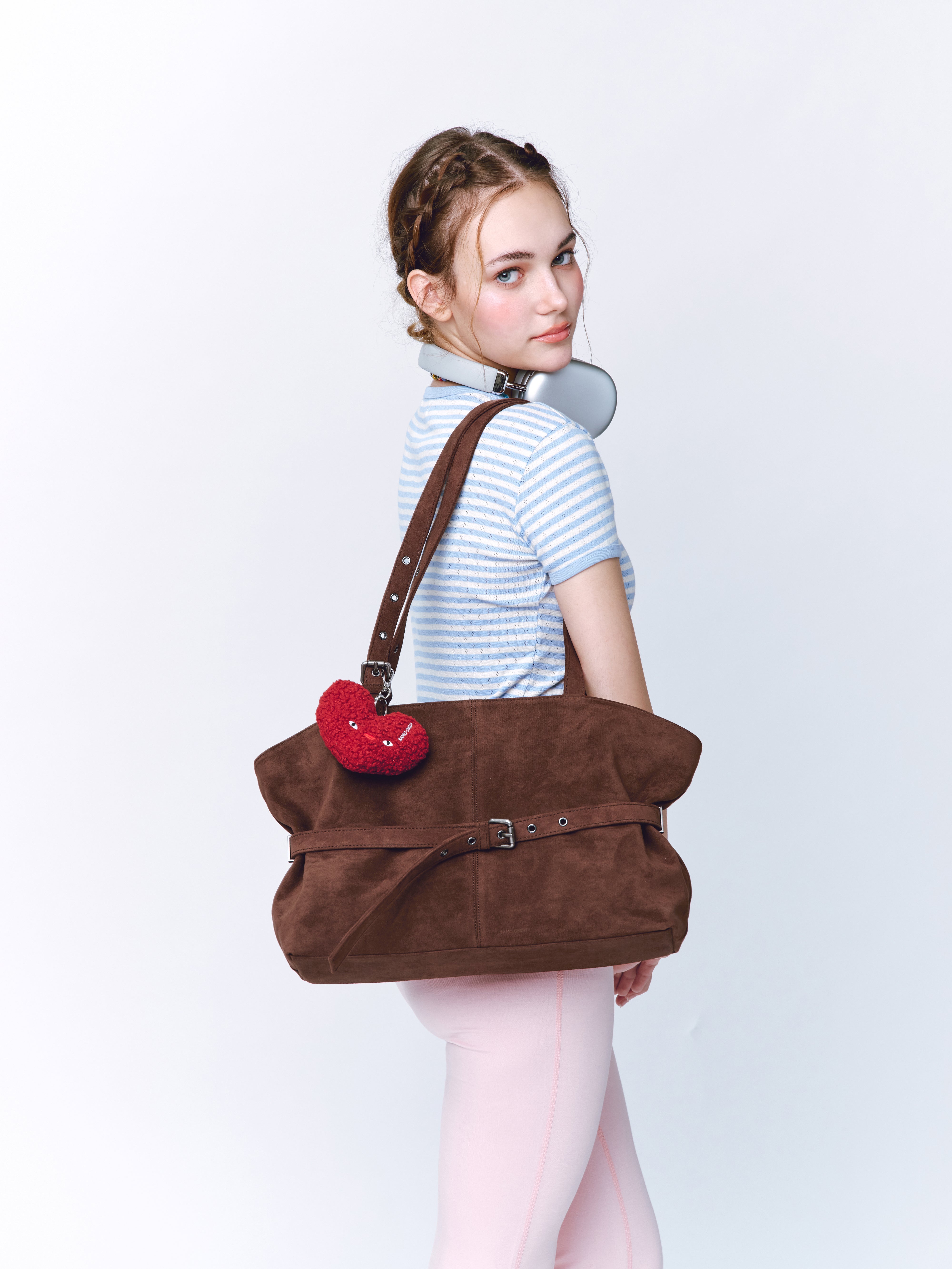 PREORDER Le Belt Bag L Suede Brown