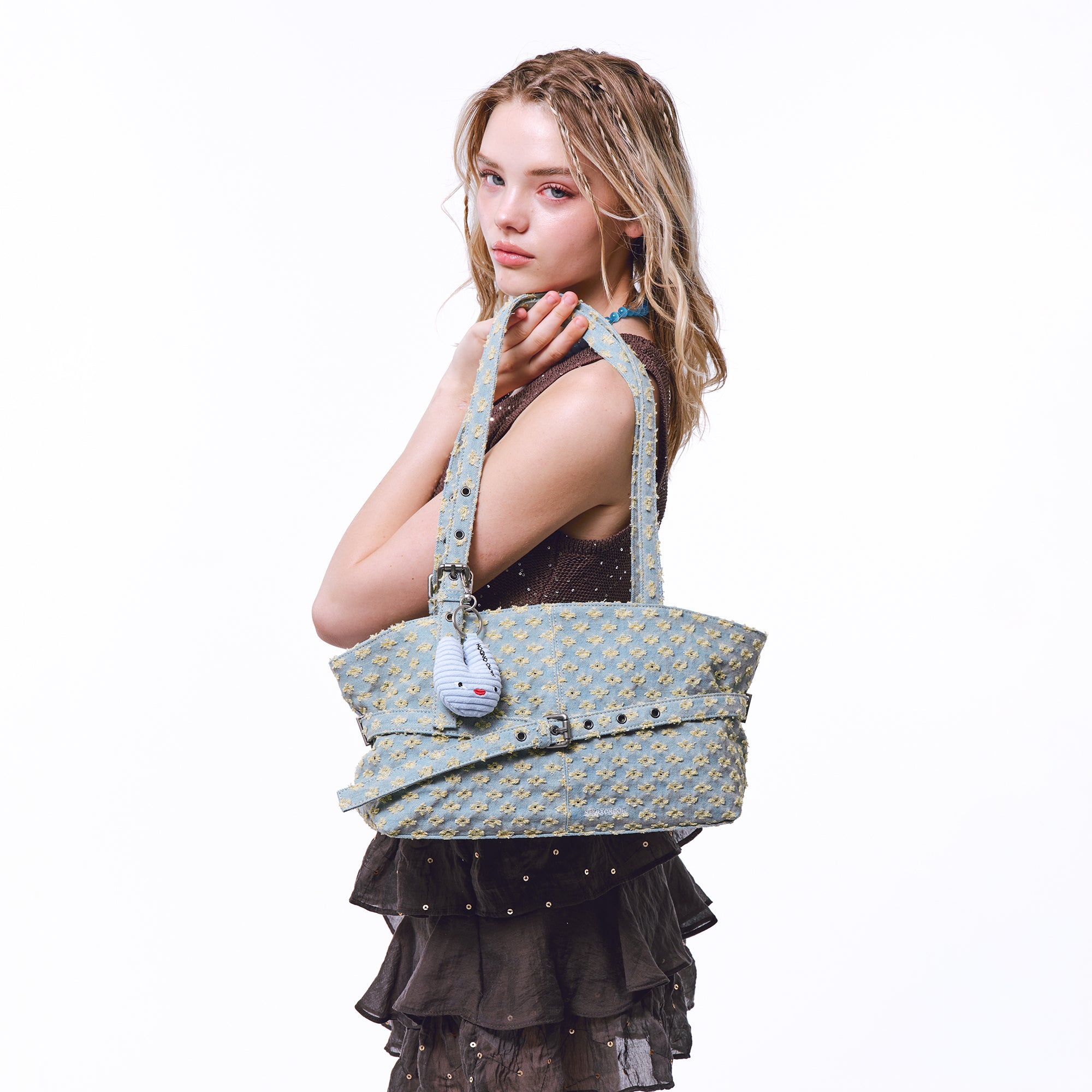 PREORDER Le Belt Bag M Punching Yellow