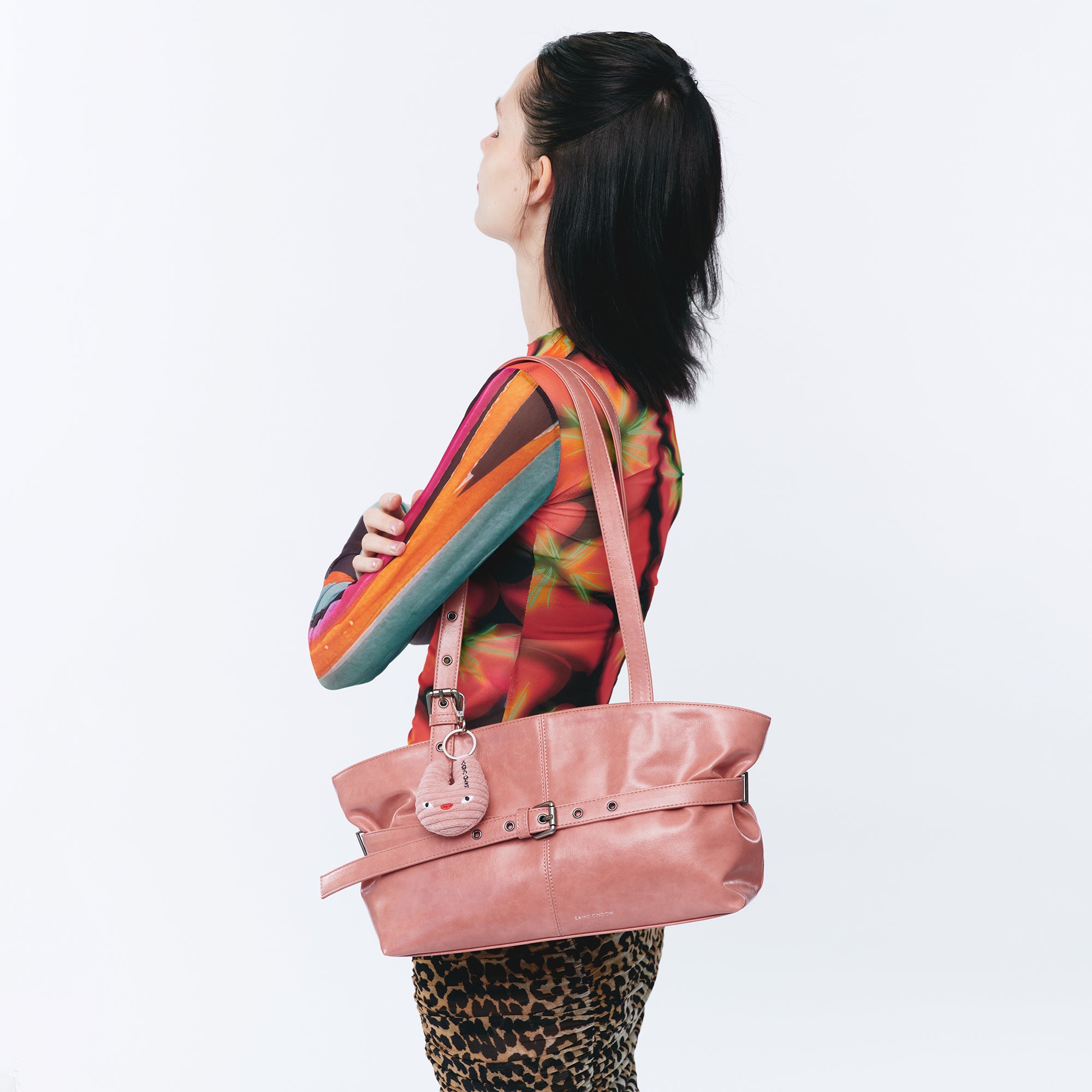 Le Belt Bag M Vampire Pink