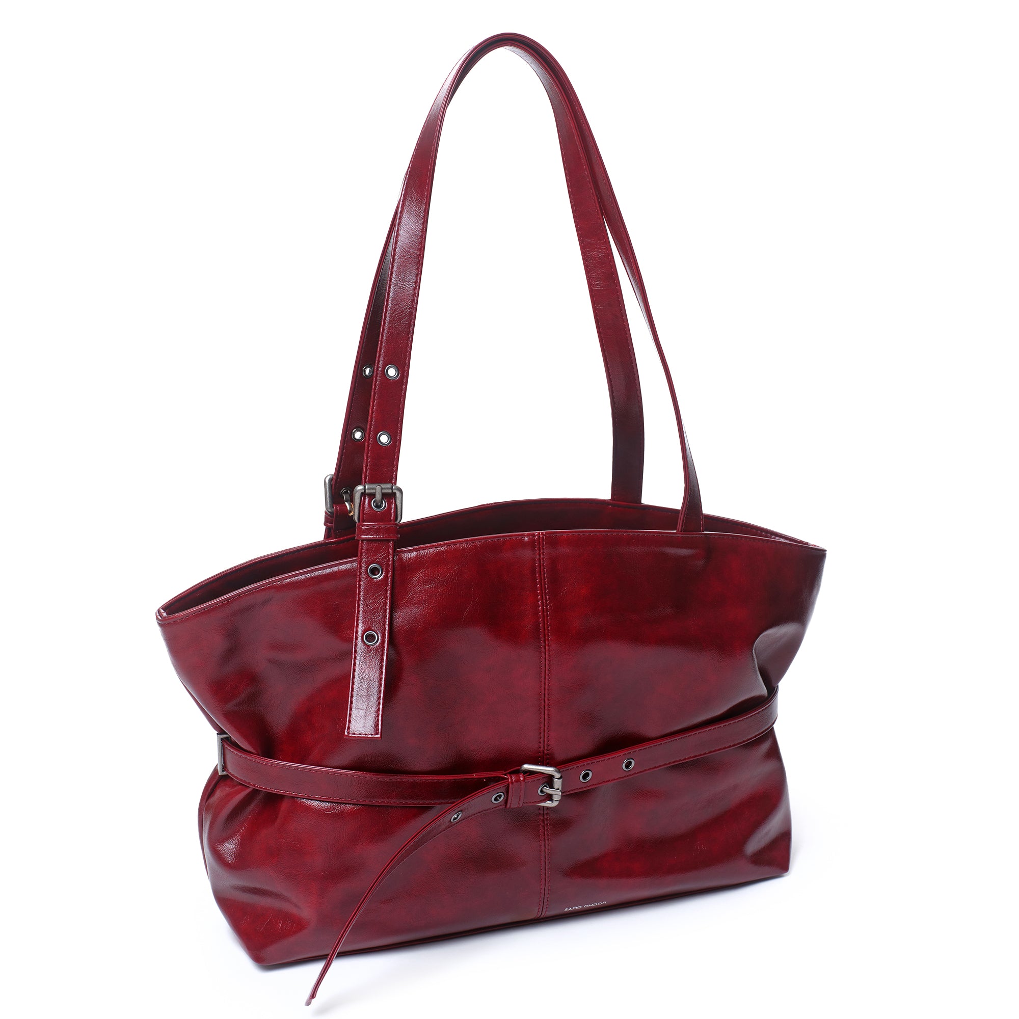 PREORDER Le Belt Bag L Vampire Blood