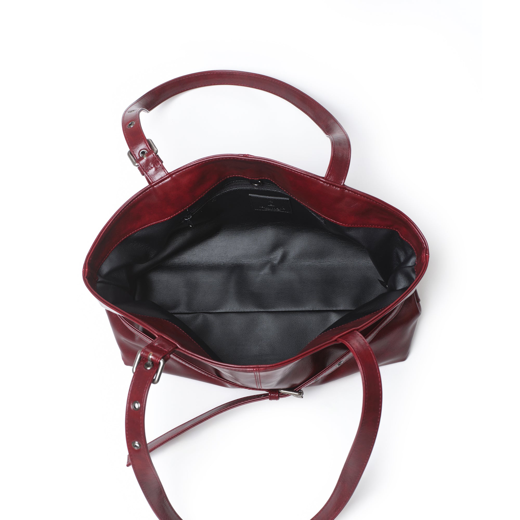 PREORDER Le Belt Bag M Vampire Blood