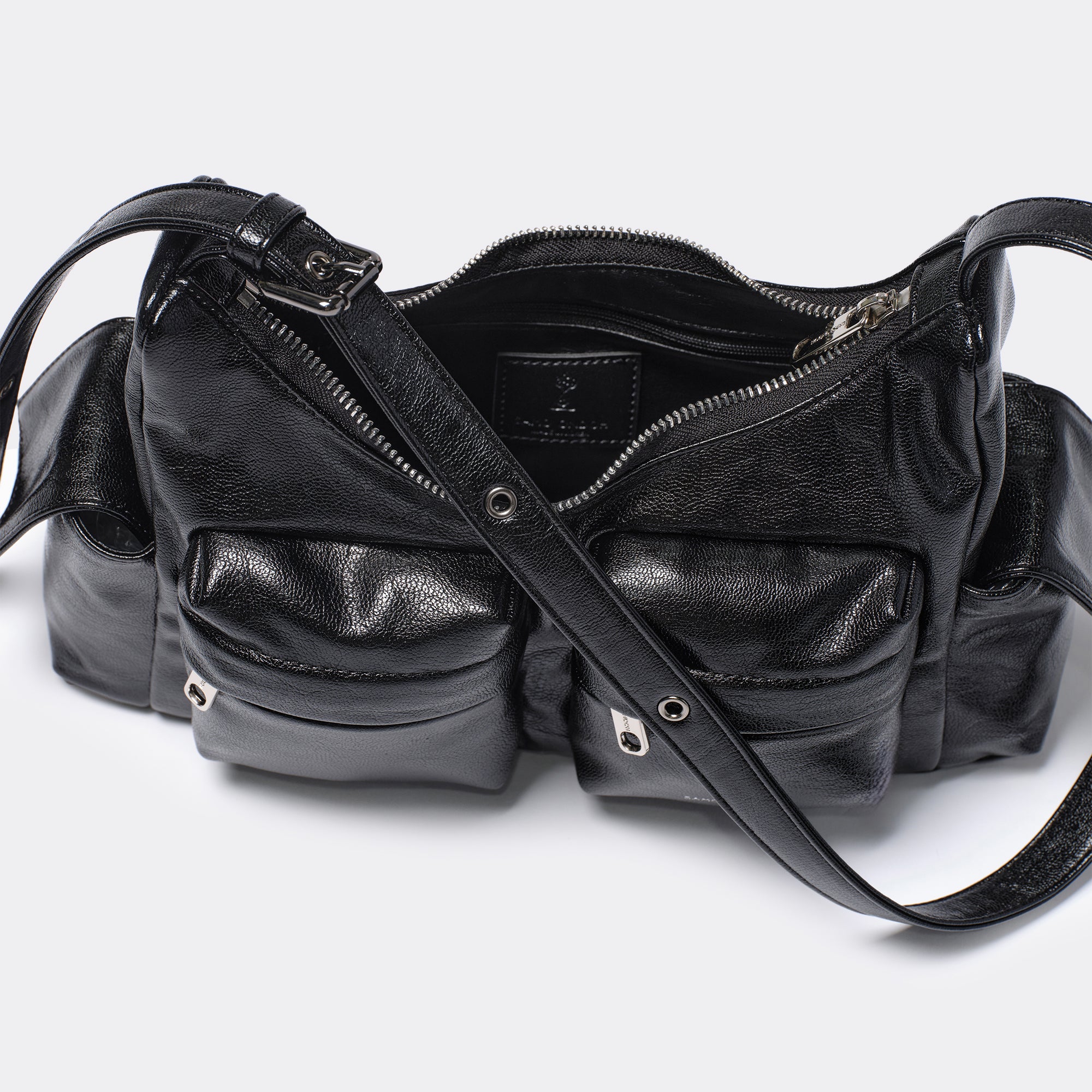 PREORDER Pocket Mug Bag M Goat Black